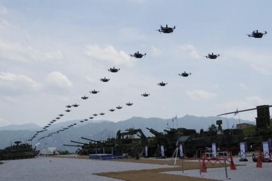 Ba Lan lên kế hoạch lớp phòng thủ UAV, ưu tiên nội địa