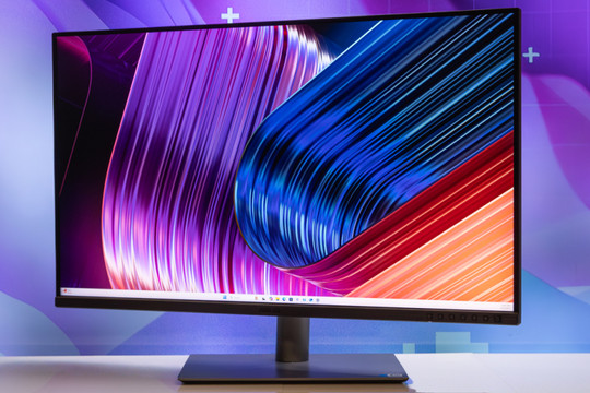 Asus ProArt PA32QCV: Màn hình 6K tiệm cận Apple Pro Display XDR