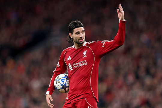 Szoboszlai tỏa sáng, Liverpool thắng Real Madrid 1-0