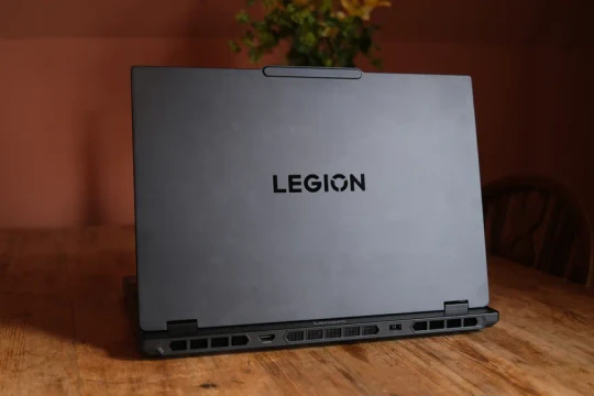 Lenovo Legion 5 Gen 10: Hiệu năng RTX 50 với mức giá phải chăng