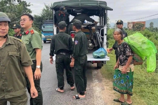 Gia Lai: Khẩn trương di dời dân vùng trũng trước khi bão số 13 đổ bộ