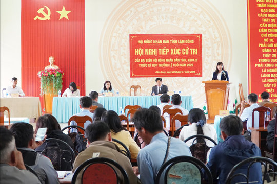 Đại biểu HĐND tỉnh Lâm Đồng tiếp xúc với cử tri Đắk Song
