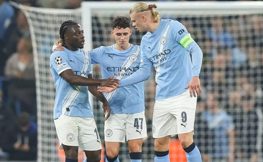 Man City hạ Dortmund 4-1, gửi cảnh báo tới Liverpool