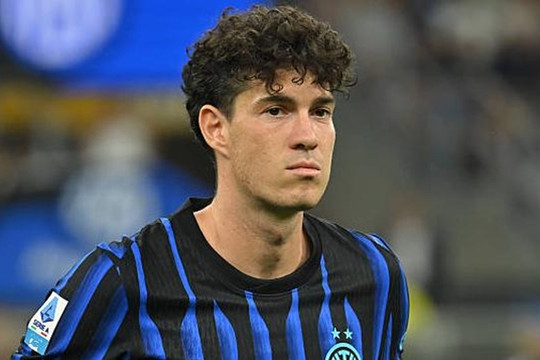 Liverpool 100 triệu euro Bastoni; Real 150 triệu Vinicius