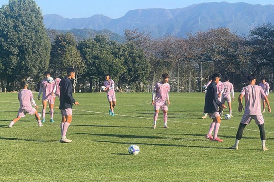 U17 Việt Nam tập buổi đầu tại Ehime, hướng tới vòng loại