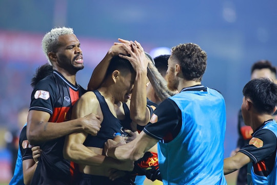 CA TP.HCM vs Ninh Bình: Thử lửa hàng công tại Thống Nhất