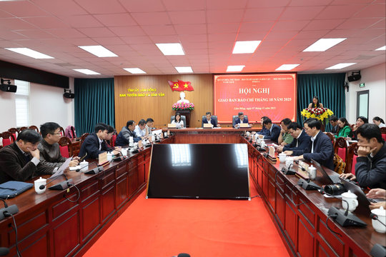 Lâm Đồng giao ban công tác báo chí tháng 10 năm 2025