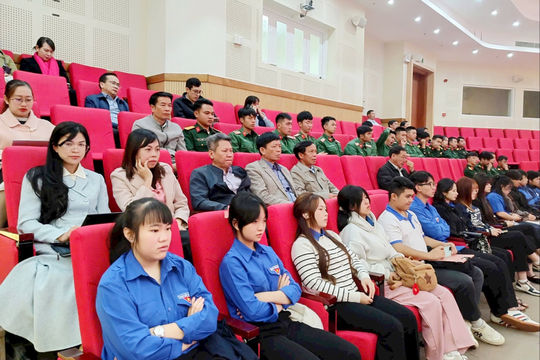 Lâm Đồng bồi dưỡng kỹ năng đối ngoại cho cán bộ cơ sở
