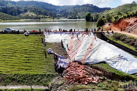 Lâm Đồng ban hành lệnh xây dựng công trình khẩn cấp khắc phục sạt trượt hồ Cay An