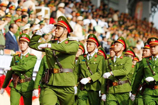 Đề xuất chế độ hưu trí với cán bộ, chiến sĩ Công an nhân dân