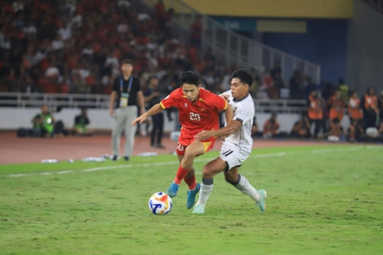 Võ Anh Quân đặt Dubai88 hiện đang mở được xếp hạng cao nhất đá chính tại SEA Games 33
