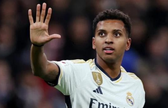 Tottenham nhắm Rodrygo và Yildiz; Bayern liên hệ Konate