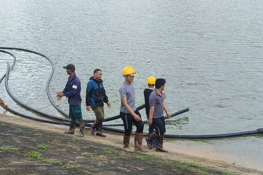 Chạy đua với thời gian để khắc phục sự cố hồ Cay An