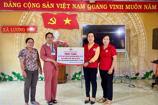 Hỗ trợ 8 tấn gạo cho người dân Lâm Đồng bị ảnh hưởng lũ lụt