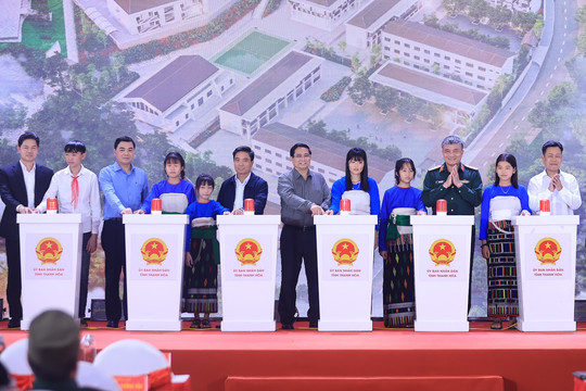 Khởi công đồng loạt 72 trường học tại 17 tỉnh biên giới