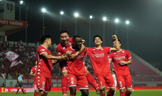 Hải Phòng thắng Đà Nẵng 3-1, tạm vào top 3 V-League