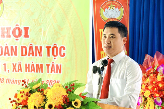 Bí thư Tỉnh đoàn Lâm Đồng dự Ngày hội Đại đoàn kết tại xã Hàm Tân