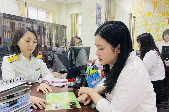 Tuyên truyền, hỗ trợ người nộp thuế làm quen với phương thức quản lý mới
