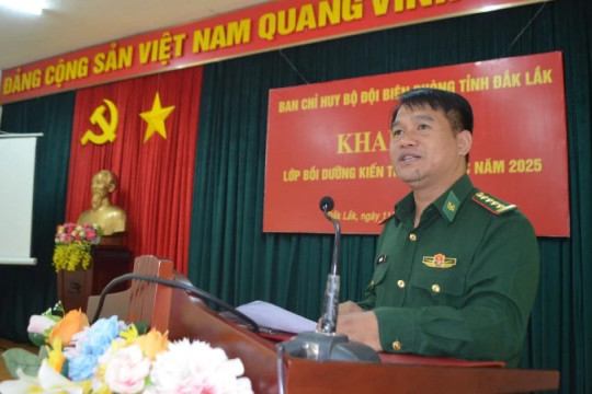 Bồi dưỡng kiến thức tiếng dân tộc cho cán bộ, chiến sĩ Biên phòng tỉnh Đắk Lắk
