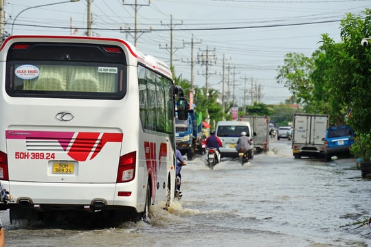 Nhiều khu vực ven biển  tại Lâm Đồng bị ngập nặng