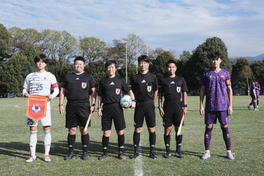 U17 Việt Nam hòa Đại học Matsuyama 1-1 tại Nhật Bản