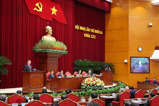 Phản bác các quan điểm sai trái, thù địch xuyên tạc, phủ nhận chủ trương xây dựng Đảng và hệ thống chính trị trong sạch, vững mạnh toàn diện ở Việt Nam