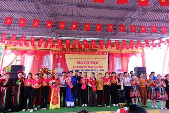 Ngày hội Đại đoàn kết toàn dân tộc tại thôn An Bình