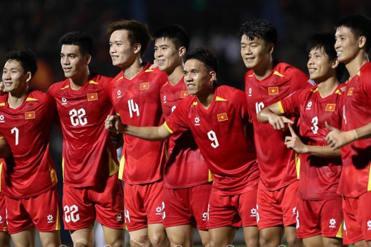 Xuân Son trở lại ĐT Việt Nam, buổi tập đầu ở Việt Trì