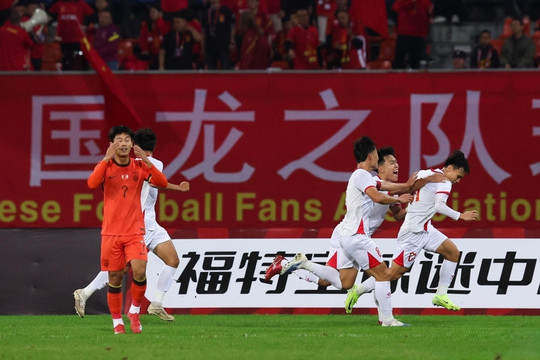 U22 Việt Nam hạ U22 Trung Quốc 1-0, tranh cãi quả 11m