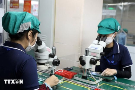 Góp ý dự thảo văn kiện Đại hội XIV: Tạo bước đột phá về chất lượng nhân lực