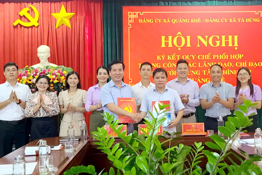 Quảng Khê – Tà Đùng ký kết phối hợp lãnh đạo Trung tâm Chính trị xã Quảng Khê