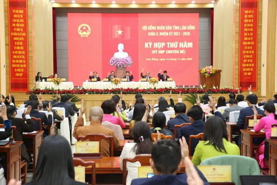 HĐND Lâm Đồng thông qua 9 nghị quyết tạo động lực phát triển trong giai đoạn tới