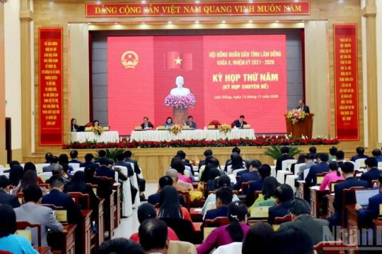 Đồng chí Lưu Văn Trung được bầu Chủ tịch Hội đồng nhân dân tỉnh Lâm Đồng