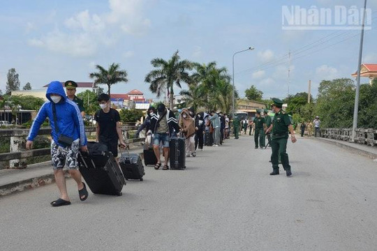 Vướng vào cạm bẫy vì tin lời “việc nhẹ, lương cao”