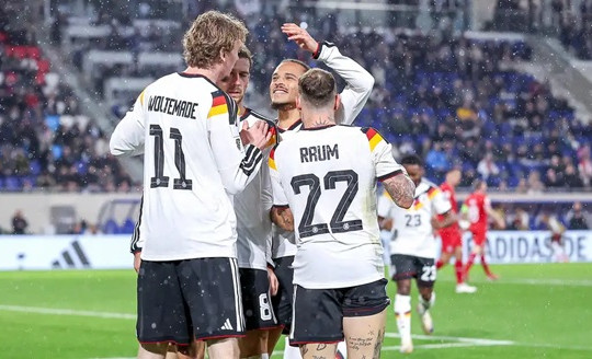 Leroy Sane: 80 phút dập tắt mọi hoài nghi ở tuyển Đức