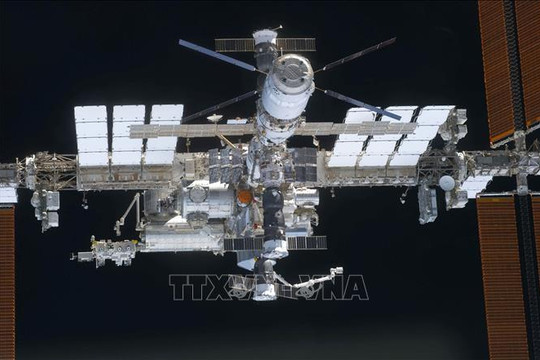 Sắc màu cuộc sống: Dùng công nghệ sinh trắc học hoàn tất giao dịch trực tuyến từ ISS