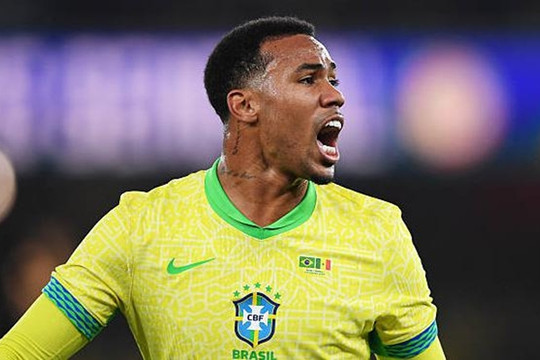 Gabriel dính chấn thương, Arsenal đối mặt khủng hoảng hàng thủ