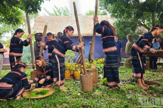 Điểm sáng du lịch cộng đồng của người Gia Rai
