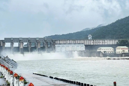 Gia Lai chủ động ứng phó với mưa lớn, lũ lụt và sạt lở đất