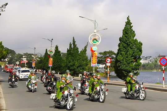 Giữ bình yên cho Nhân dân