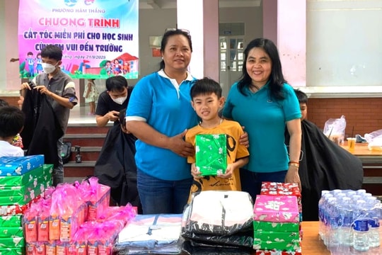 Phụ nữ Hàm Thắng góp sức xây dựng đô thị văn minh