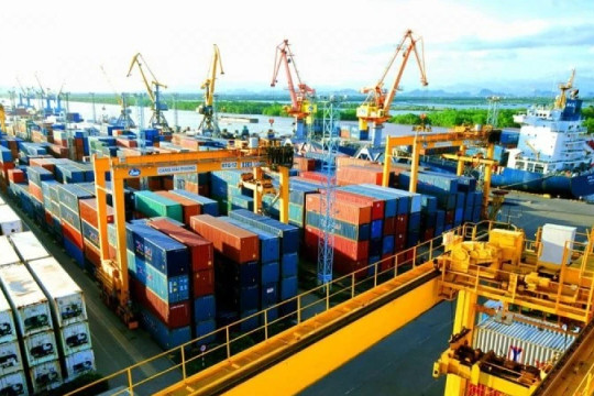 Thủ tướng chỉ đạo tập trung ưu tiên giữ vững ổn định kinh tế vĩ mô, thúc đẩy xuất khẩu