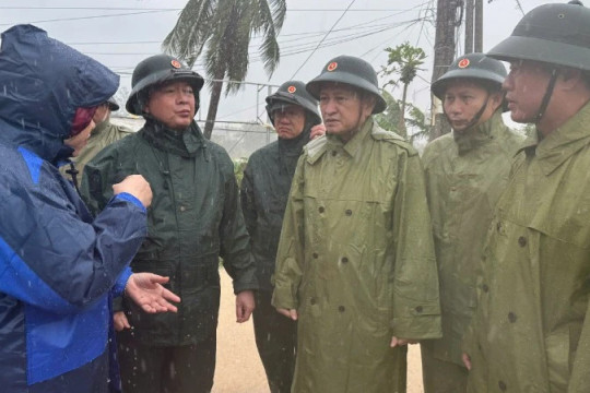 Phó Thủ tướng Chính phủ Hồ Quốc Dũng kiểm tra tình hình mưa, lũ tại Đắk Lắk