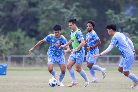 ĐT Việt Nam chốt phương án đấu Lào, HLV Kim Sang Sik có lực lượng mạnh nhất