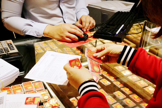 Cập nhật giá vàng trưa nay 20/11/2025: Giá vàng SJC, giá vàng 24k 9999, giá vàng nhẫn, vàng thế giới