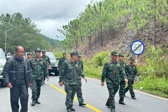 Quân khu 7 thành lập sở chỉ huy phía trước, tăng cường lực lượng hỗ trợ Lâm Đồng ứng phó thiên tai