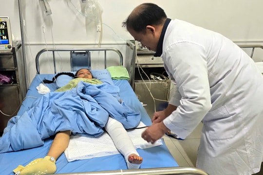 Bé gái 8 tuổi bị vùi lấp do sạt lở ở phường Xuân Trường - Đà Lạt đã qua nguy kịch