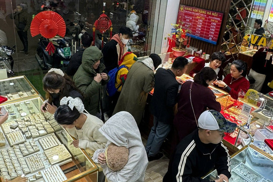 Giá vàng chiều nay 20/11/2025: Giá vàng SJC, giá vàng nhẫn, bảng giá vàng hôm nay chi tiết