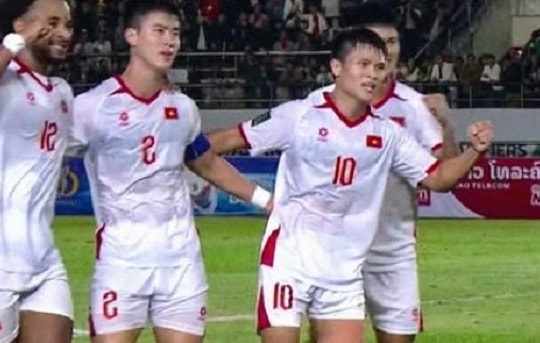 Tuấn Hải tỏa sáng rực rỡ, tuyển Việt Nam hạ gục Lào 2-0