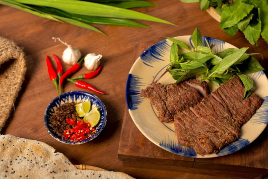 Bò 1 Nắng Phú Yên: Đặc sản trứ danh và địa chỉ mua uy tín